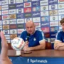 Dok. Pelatih Persib Bandung, Bojan Hodak saat Jelaskan kondisi tim nya jelang laga melawan Persikabo 1973. Jum'at (15/9). Foto. Sandi Nugraha.