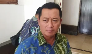 Plh Wali Kota Bandung, Ema Sumarna. (Nizar/Jabarekspres)