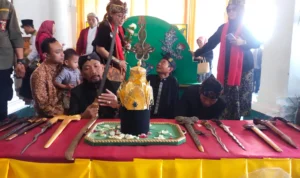 Pencucian 7 Benda Pusaka Keraton Sumedang Larang