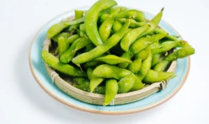 Mudah Dikonsumsi, Ketahui Manfaat Edamame Bagi Kesehatan!