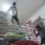 Ist. Siapkan 21 ribu ton beras, bulog Bandung akan salurkan bantuan selama 3 bulan kedepan kepada masyarakat. Foto. Pandu Muslim Jabar Ekspres.