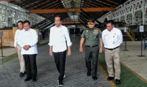 Presiden Jokowi Beberkan Capaian PT Pindad / Sandi Jabar Ekspres