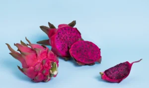 Kaya Akan Nutrisi, Ketahui Manfaat Konsumsi Buah Naga Bagi Tubuh! Kaya Akan Nutrisi, Ketahui Manfaat Konsumsi Buah Naga Bagi Tubuh!