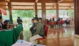 Suasana pelaksanaan sidang Tipiring di Pendopo DPRD Kota Cimahi (25/9).