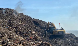 Damkar Kota Cirebon Masih Dalami Penyebab Kebakaran TPA Kopi Luhur Cirebon