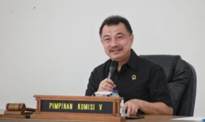 Bobihoe Minta Pj Gubernur Jabar Mampu Jawab Segala Permasalahan Bobihoe Minta Pj Gubernur Jabar Mampu Jawab Segala Permasalahan