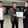 Raih Peringkat 1 Pelatihan Kepemimpinan Administrator, Sekdis Disnaker KBB Harumkan Nama KBB