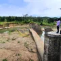 Bendung Cariang jebol, Pemkab Sumedang bangun tanggul darurat.