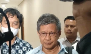 Rocky Gerung Kembali Melakukan Pemeriksaan Oleh Bareskrim Polri Hari ini