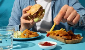 Makan Makanan Tak Sehat Bisa Tingkatkan Depresi? Ini Faktanya!