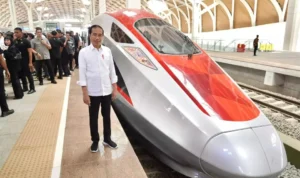 Presiden RI Jokowi Lakukan Uji Coba Kereta Cepat Jalur Jakarta-Bandung