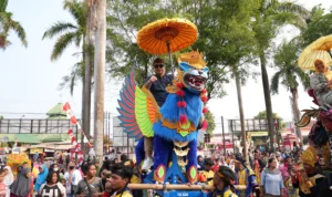 Dinas Pariwisata dan Kebudayaan (Disbudpar) Jawa Barat (Jabar) kembali menggelar Riksa Budaya di Alun – Alun Lemahabang Kabupaten Cirebon, Minggu 27 Agustus 2023.