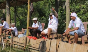 Ganjar Sejati menggaet suara masyarakat Depok lewat kegiatan Gebyar Mancing Mania tepatnya di Gang Bakti, Kelurahan Pancoranmas, Kecamatan Pancoranmas.