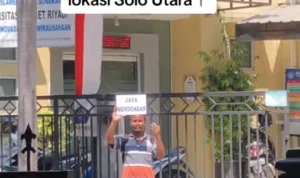 Viral di TikTok Pria Buka Jasa Mendoakan, Segini Tarifnya Viral di TikTok Pria Buka Jasa Mendoakan, Segini Tarifnya