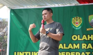 Dalam Rangka Hut ke-78 TNI, Ratusan Peserta Ikuti Giat Olahraga Bersama di Alun-Alun Sumedang