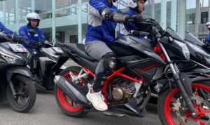 Tips Penggunaan Sepeda Motor Kopling di Kemacetan