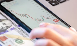 ILUSTRASI Daftar Investasi Ilegal Terbaru 2023 dari OJK, Kenali Aplikasi Skema Ponzi hingga Money Game/ Pexels/ Oleksandr P