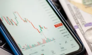 Contoh Aplikasi Skema Ponzi dan Daftar Investasi Ilegal dari OJK, Awas Terjerat! ILUSTRASI Aplikasi Skema Ponzi dan Daftar Investasi Ilegal/ Pexels/ Oleksandr P