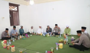 Jalin Silaturahmi, Kapolres Cirebon Kota Kunjungi Pondok Pesantren Benda Kerep