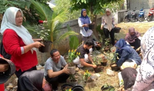 Pelatihan Tanaman Hias, Kelurahan Cinere Depok Berharap Jadi Sumber Ekonomi Warga