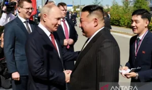 Vladimir Putin dan Kim Jong-un Bertemu di Tengah Ketegangan Hubungan dengan Amerika Serikat