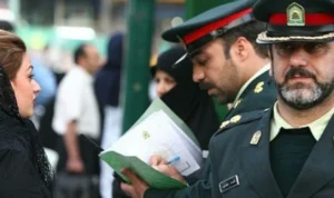 Gadis 16 Tahun Iran Kritis Usai Kontroversi Pakaian dan Bentrok Polisi Moral