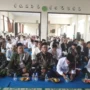 Para santri dan kiai di Kota Depok saat istigasah untuk kemenangan Ganjar Pranowo dan Mahfud MD pada Pilpres 2024, berlangsung di Pondok Pesantren Assa'adah, Bojong Pondok Terong, Kecamatan Cipayung, Depok, Minggu 22/10/2023 lalu.