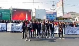 Mahasiswa Yogyakarta Tuding MK Diperalat Dinasti Politik