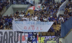 Ambil Sikap! Ini Bentuk Perlawanan atas Ketidakpuasan Supporter Persib Ambil Sikap! Ini Bentuk Perlawanan atas Ketidakpuasan Supporter Persib / (Dok. Frontlineboys33)