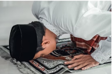 Jangan Salah, Ternyata ini Cara Berdoa Dalam Shalat yang Benar ...
