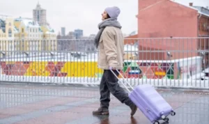 Doa dan Adab Sebelum Bepergian, Agar Dilindungi dan Diberi Keselamatan ILUSTRASI: Doa sebelum bepergian dan adabnya. (freepik)