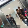Perundungan seorang gadis bercadar oleh sekelompok laki-laki di UIN Jambi.