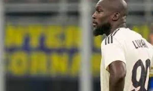 Dicap Pengkhianat, Fans Inter Milan Lakukan Teror untuk Lukaku Romelu Lukaku peluit