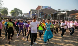 Sekitar 20 ribu orang hadir dalam kegiatanPesta Rakyat Simpedes (PRS) yang dipersembahkan oleh Tabungan BRI Simpedes.