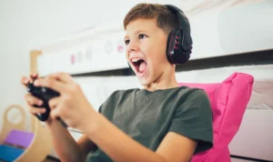 Website game online, Poki Games, menjadi viral di media sosial, terutama TikTok, karena banyak influencer merekomendasikan game seru di sana.
