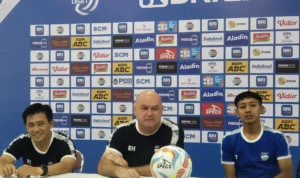 Bojan Hodak Puas dengan Kinerja Anak Asuhnya / Foto Sadam Jabar Ekspres