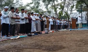 Kemarau Panjang, Pemkot Cimahi Gelar Sholat Istisqa untuk Memohon Turun Hujan