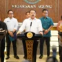 Jaksa Agung dan Menteri BUMN Sampaikan Perkembangan Perkara Dugaan Korupsi Dana Pensiun di Kementerian BUMN