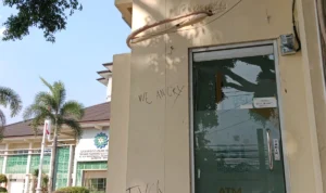 Pintu ATM BSI yang menjadi sumber keresahan mahasiswa UIN Bandung.