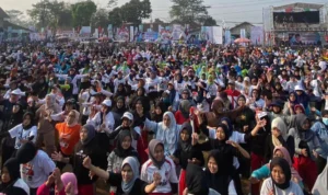 Sapa Warga KBB, Anies: Bapok Mahal? Kita Lakukan Perubahan Sapa Warga KBB, Anies: Bapok Mahal? Kita Lakukan Perubahan