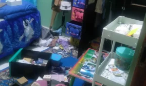 Kondisi rumah Herli Kuswanto (54 tahun) di Lido Permai, Kabupaten Bogor usai digasak maling pada Minggu malam (8/10).
