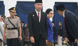 Ist. Pj Gubernur Jabar, Bey Triadi Machmudin. Foto. Pandu Muslim Jabar Ekspres.