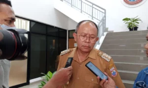 Polemik Pergantian Jabatan Pj Wali Kota Cimahi, Dikdik tetap Hargai Keputusan Mendagri Polemik Pergantian Jabatan Pj Wali Kota Cimahi, Dikdik tetap Hargai Keputusan Mendagri