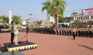 Jelang Satu Hari Pilkades Serentak, Pemerintah Kabupaten Bandung dan Kepolisian Gelar Apel Pasukan Pengamanan Demi Jaga Kondusifitas Jelang Satu Hari Pilkades Serentak, Pemerintah Kabupaten Bandung dan Kepolisian Gelar Apel Pasukan Pengamanan Demi Jaga Kondusifitas