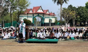 Akibat Kekeringan dan Kemarau Panjang, Pemerintah Kabupaten Bandung Gelar Salat Istisqa. Foto Agi Jabar Ekspres