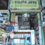Pedagang Buku Palasari Bandung, Dilema Jual Buku Offline dan Online