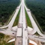 Sempat Mandek di Investor, Kini Pembangunan Tol STA 106 Kembali Dilanjutkan. Minggu (15/10). Foto ilutrasi/Ig kemenpupr