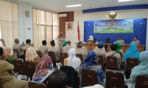 Doc. Pj Wali Kota Cimahi, Dikdik S. Nugrahawan saat Memberi Sambutan dalam Kegiatan Pelantikan Pengurus Kontak Tani Nelayan Andalan (KTNA) Kota Cimahi di Gedung Pemerintah Kota Cimahi (Firman)