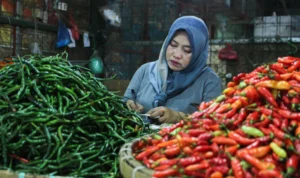 Hingga Akhir Tahun, Pemkot Klaim Stok Pangan di Bandung Aman, Begini Alasannya Pedagang bahan pangan di Pasar Induk Gedebage, Kota Bandung. (Pandu Muslim/Jabar Ekspres)