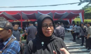 Pimpinan 16 Komisi Pemilihan Umum Kota Kabupaten Kosong, KPU Jabar Ambil Alih Sementara Pimpinan 16 KPU Kota Kabupaten Kosong / Hendrik Muchlison